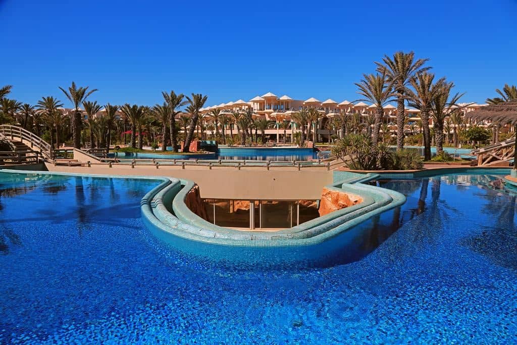 pools-outdoor-pool