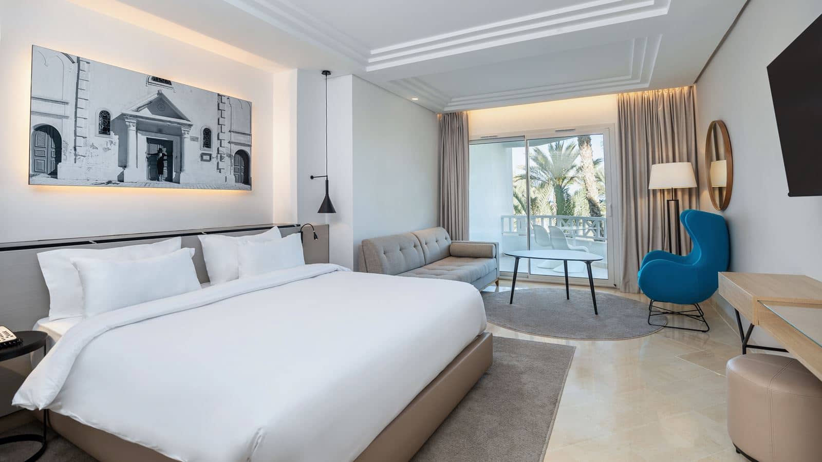 rooms-superior-room-sea-side-or-pool-side-balcony