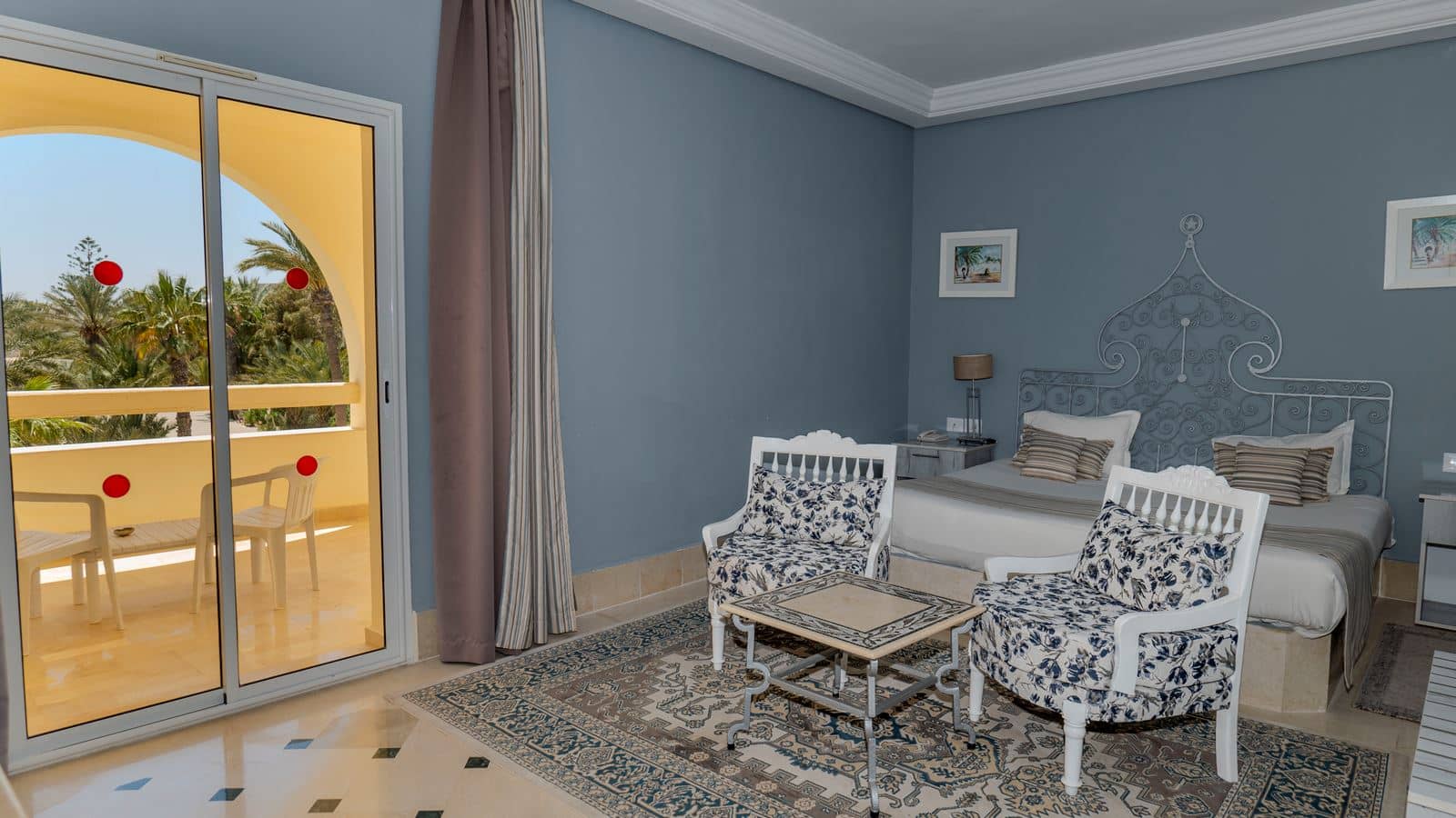 rooms-room-superior-single-with-balcony-or-terrace