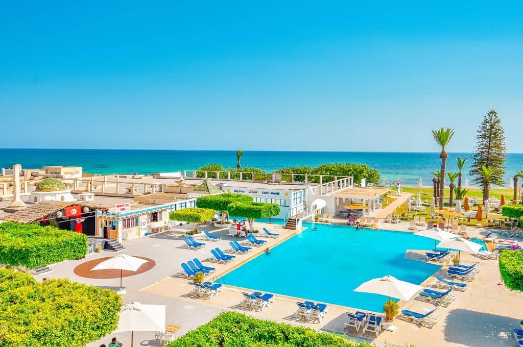 pools-outdoor-pool