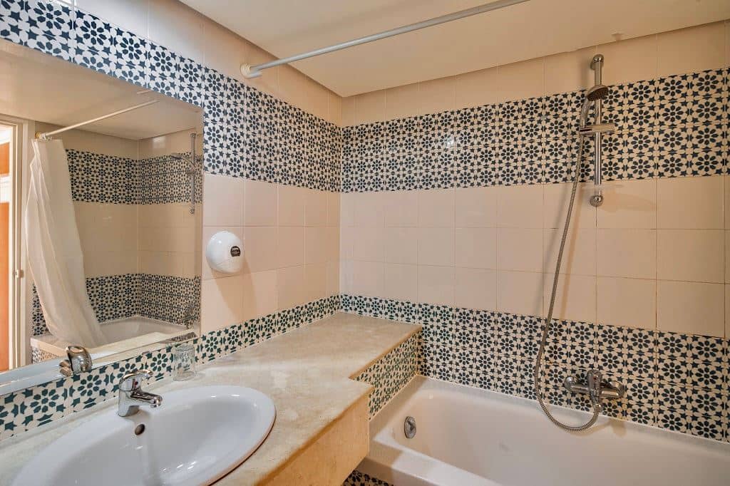 rooms-room-standard