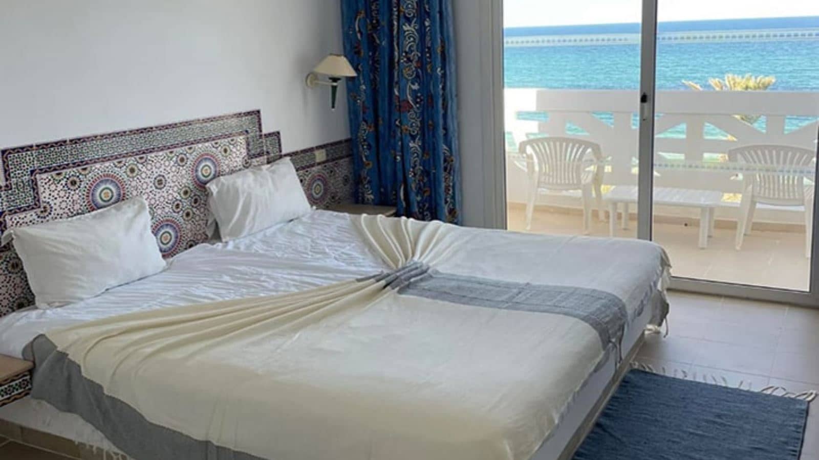 rooms-room-standard-sea-view