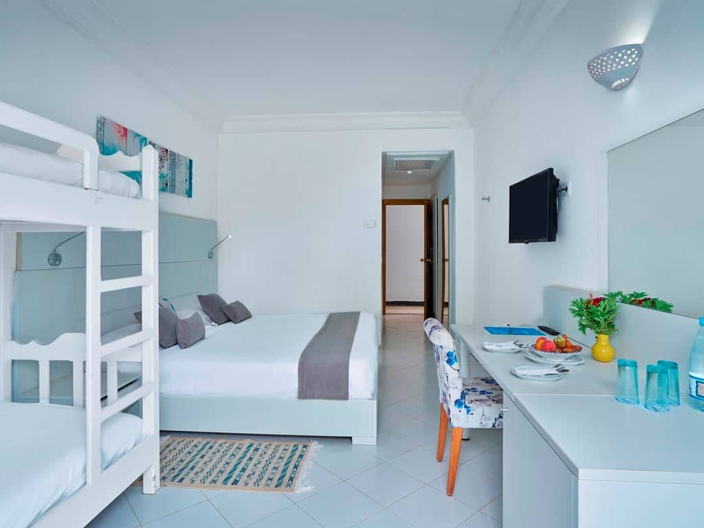 rooms-room-family-standard