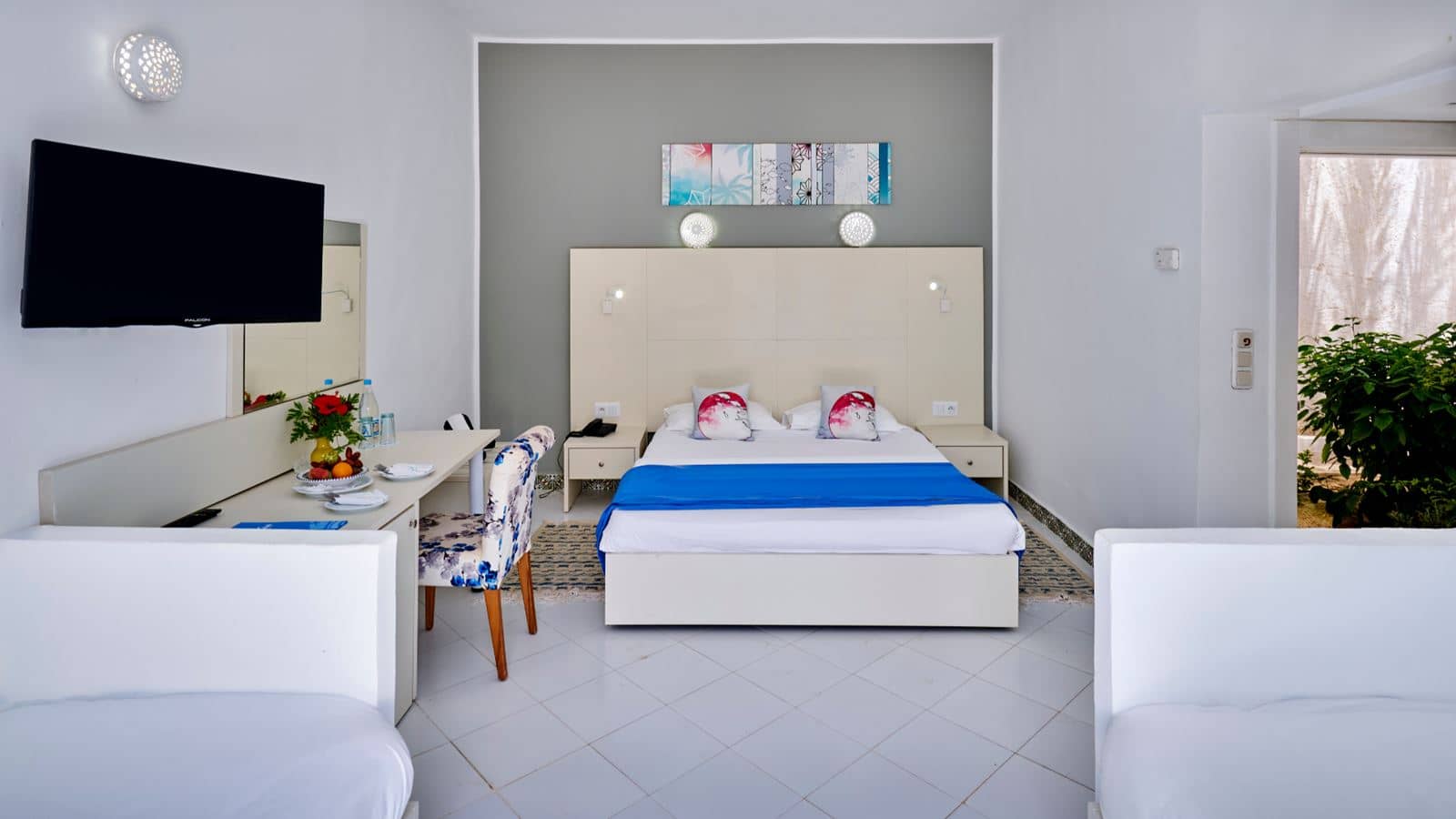 rooms-room-family-superior-2-separeted-bedrooms