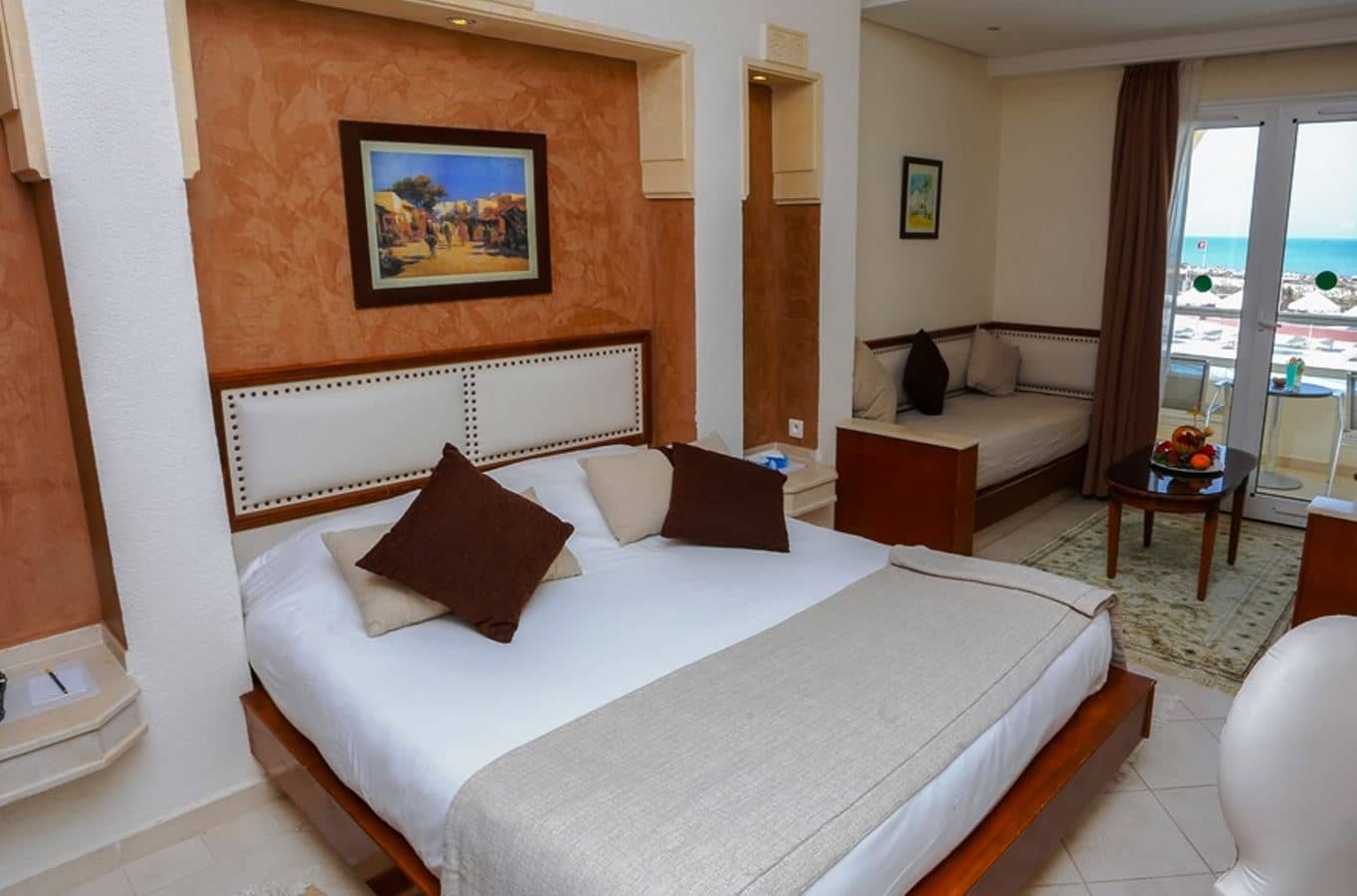 rooms-room-quad