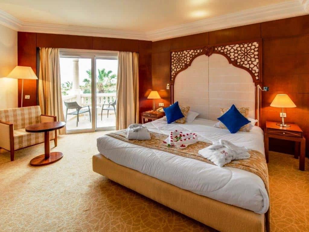 rooms-superior-room