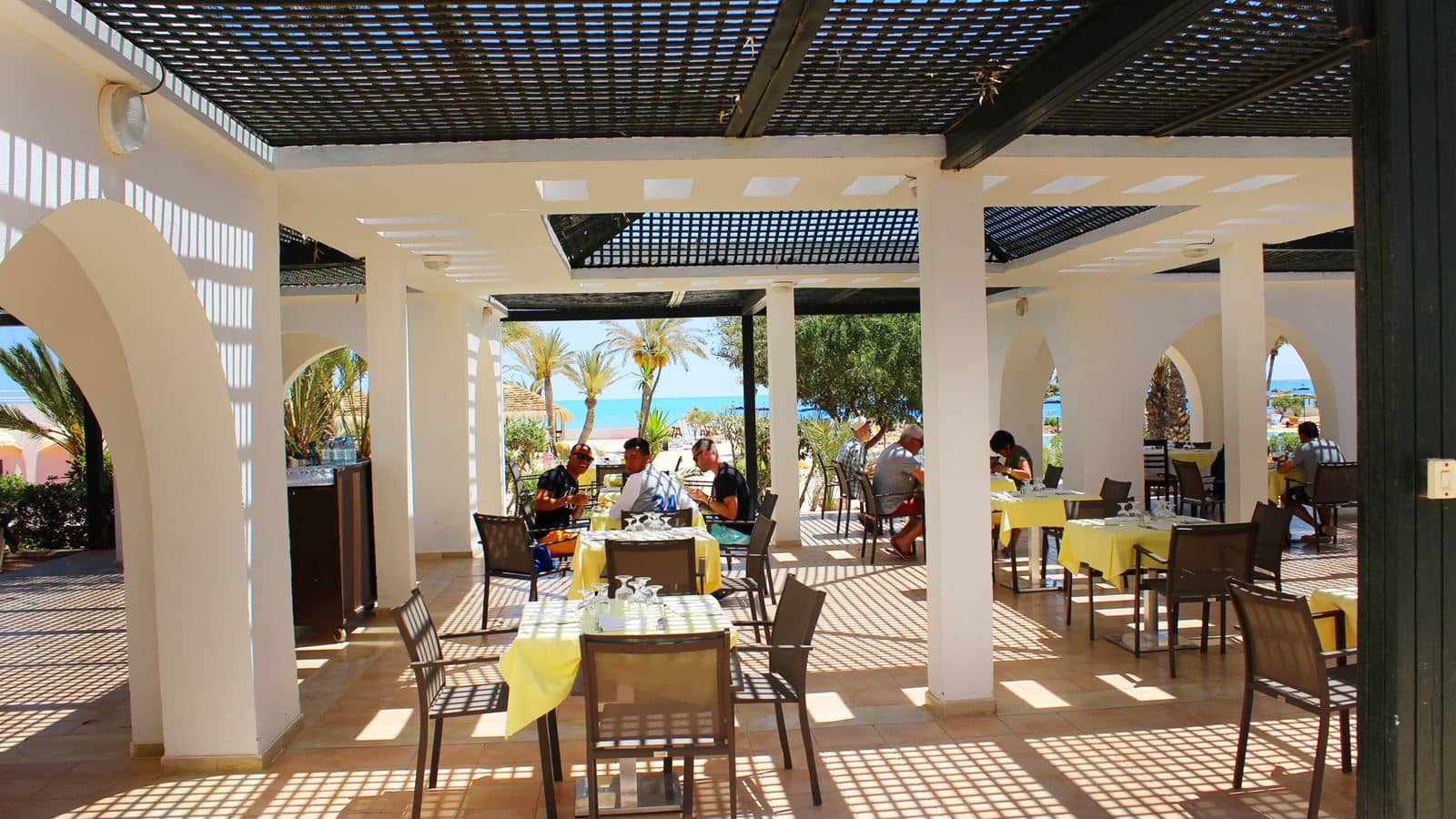 restaurants-snack-bar