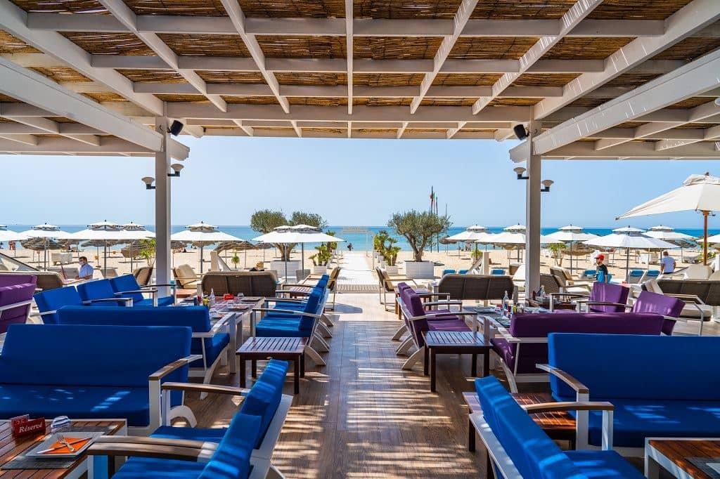 bars-beach-bar