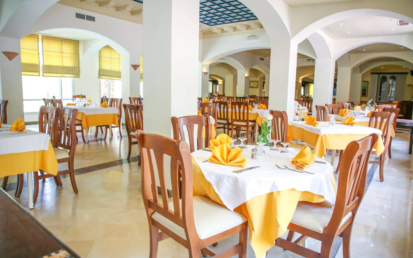 restaurants-main-restaurant