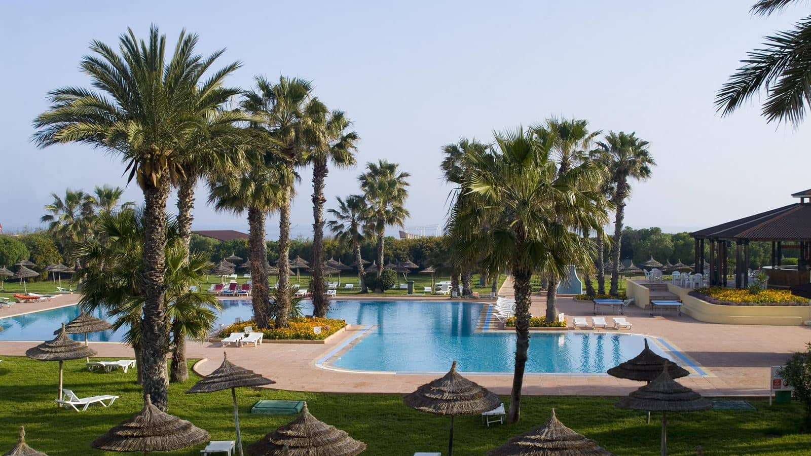 pools-outdoor-pool