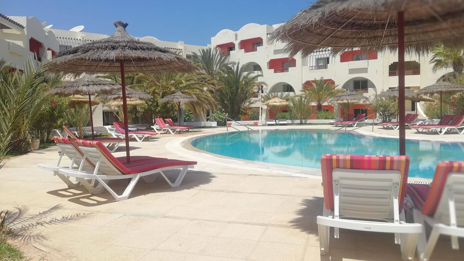 pools-outdoor-pool