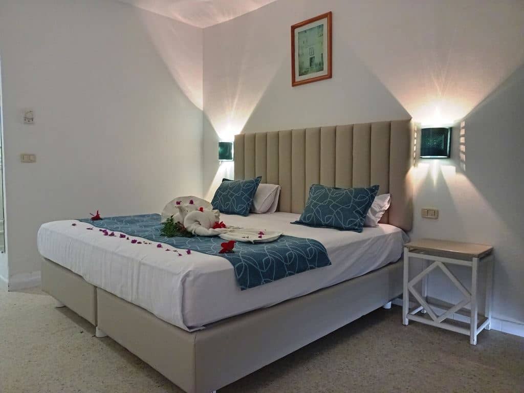 rooms-double-room