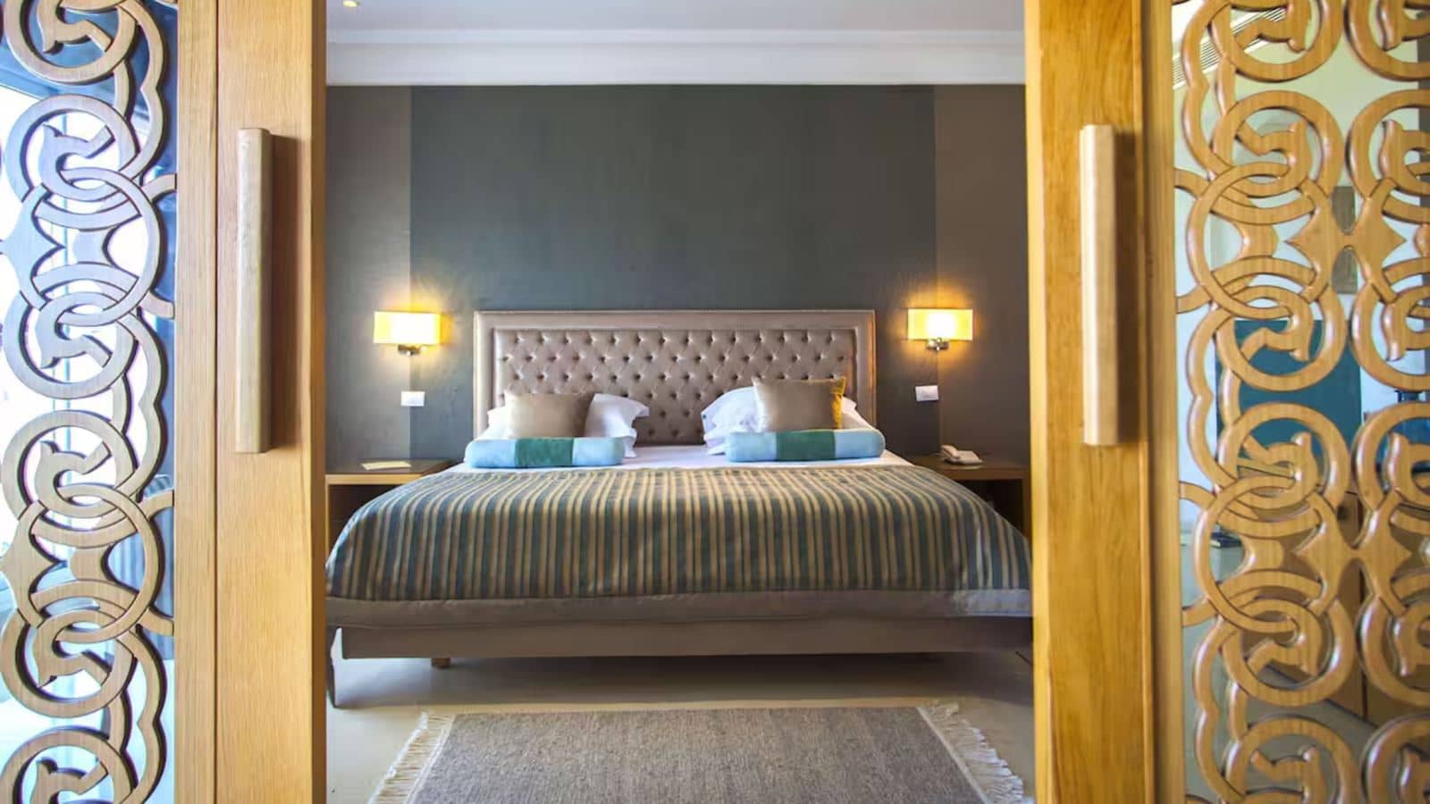 rooms-suite-room