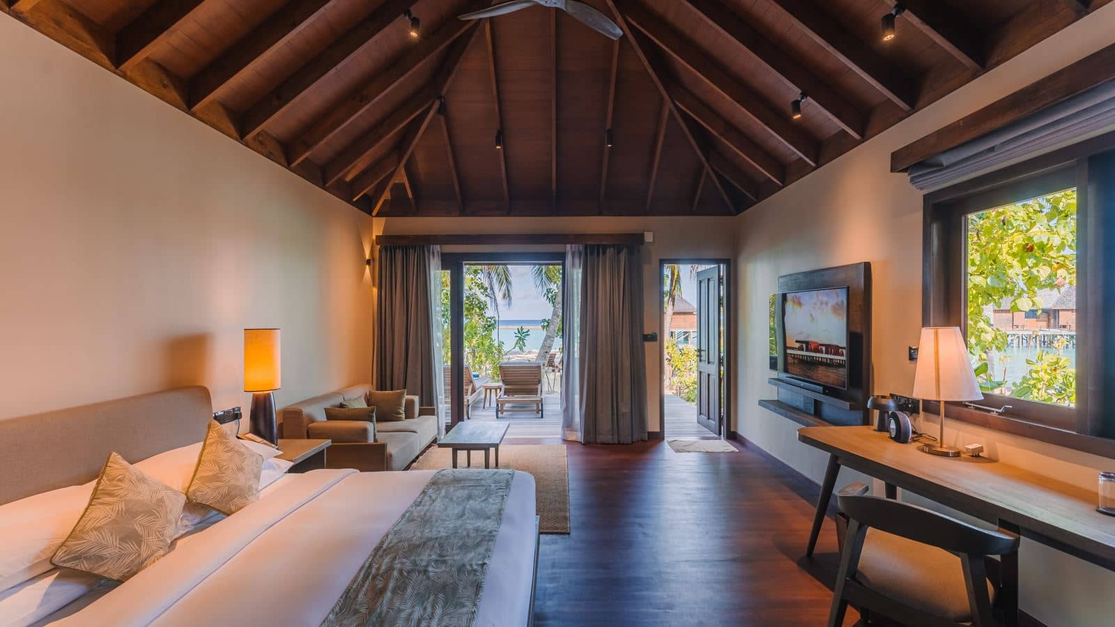 rooms-beach-villa