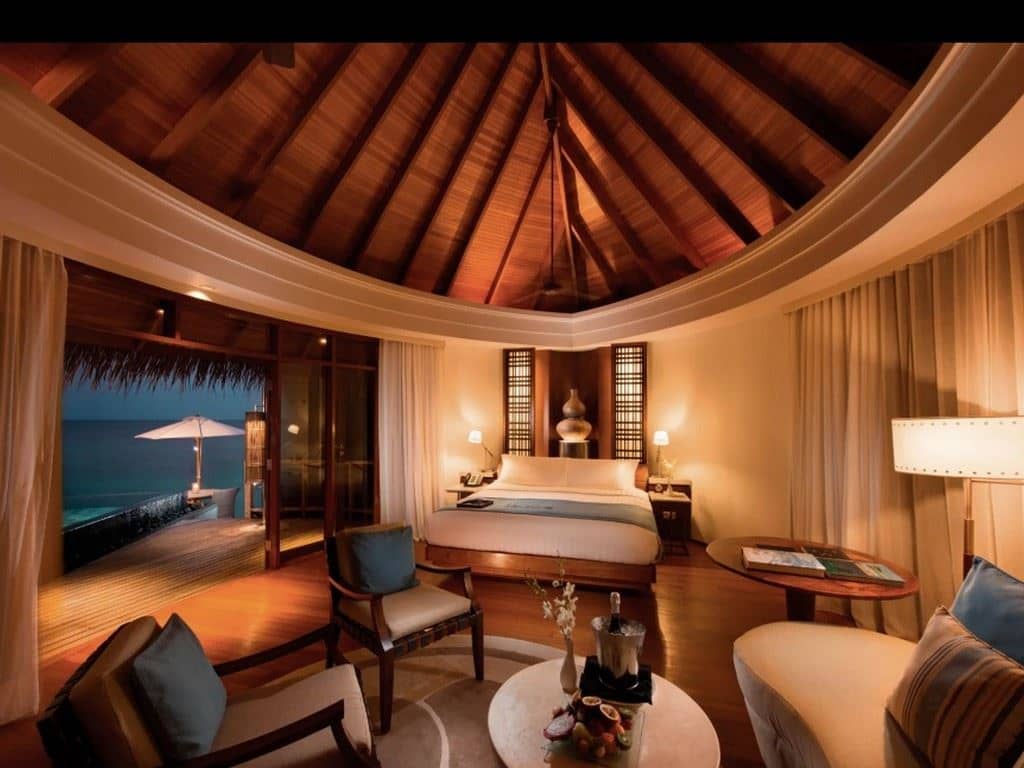 rooms-water-villa-with-private-pool