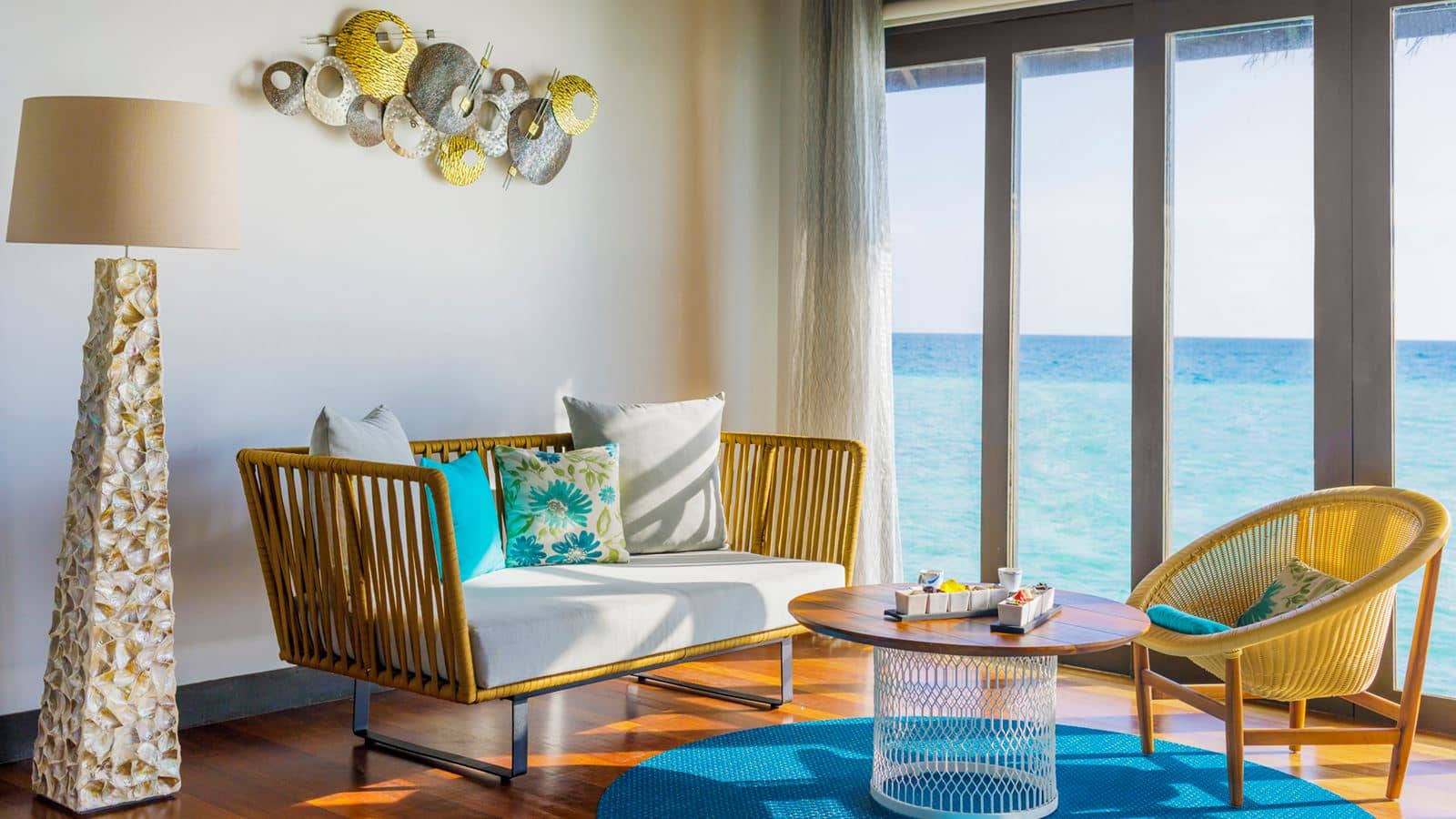 rooms-water-villa-with-pool