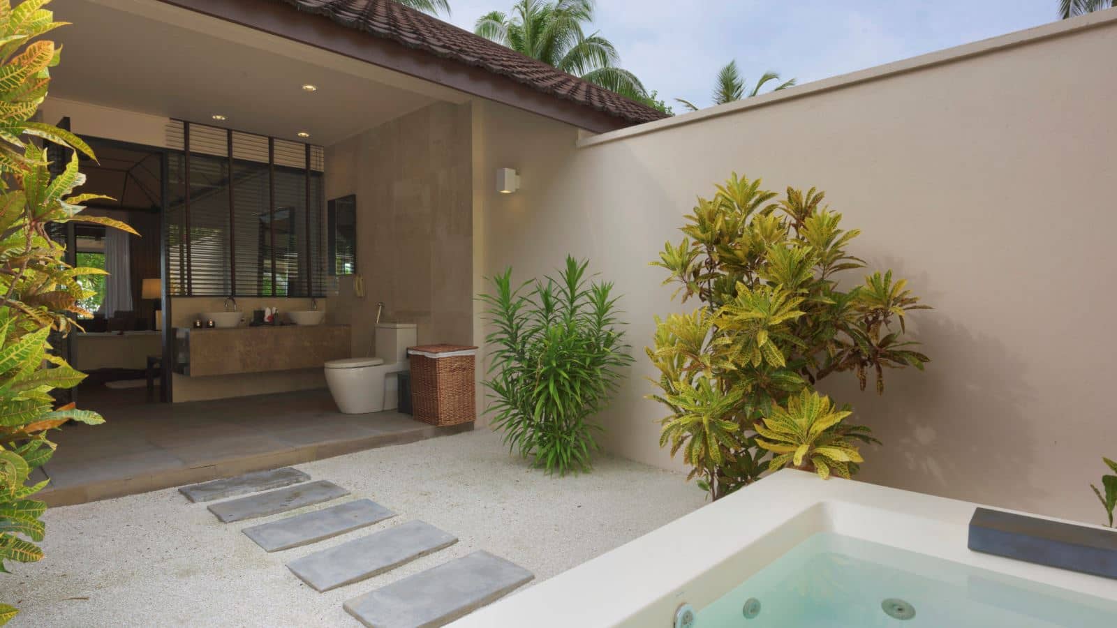 rooms-beach-villa