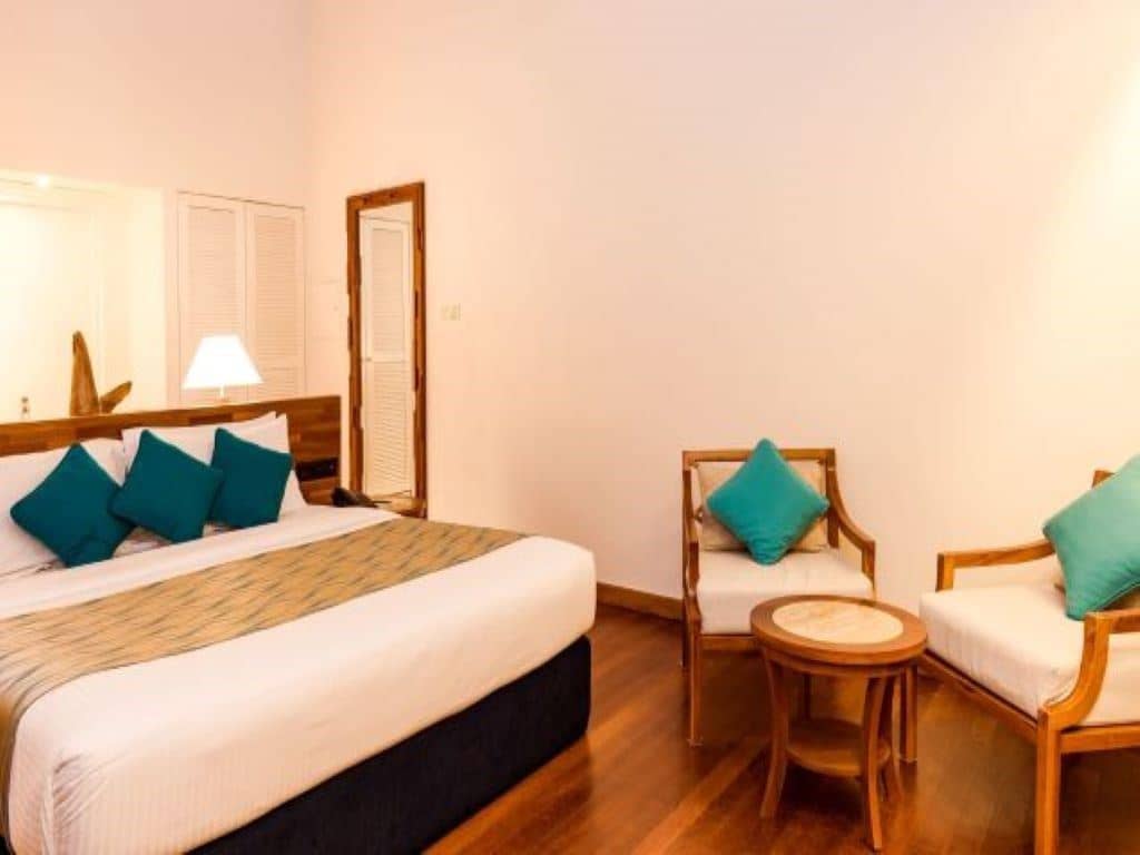 rooms-deluxe-beach-villas