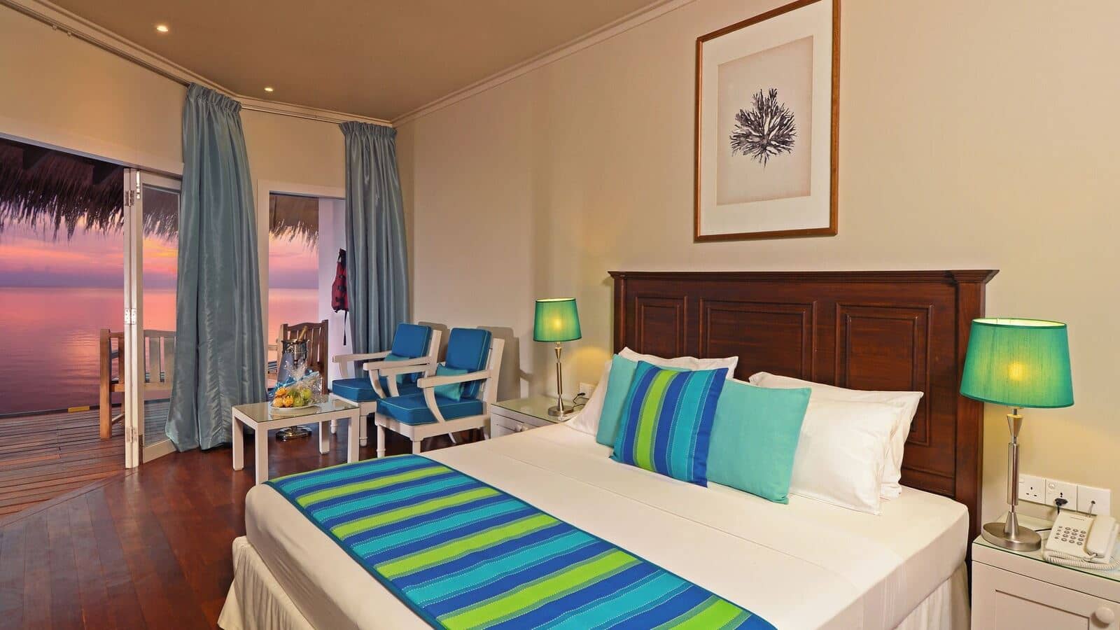 rooms-water-villa