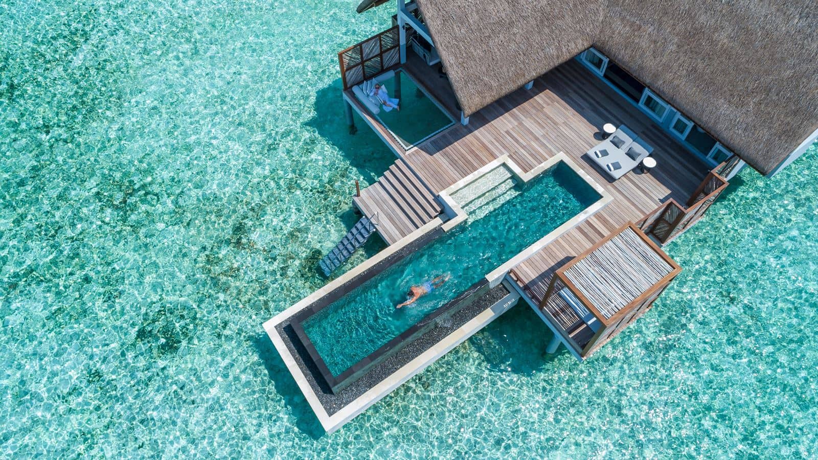 rooms-sunset-water-villa-with-pool