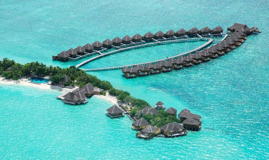 rooms-deluxe-lagoon-villa-with-pool