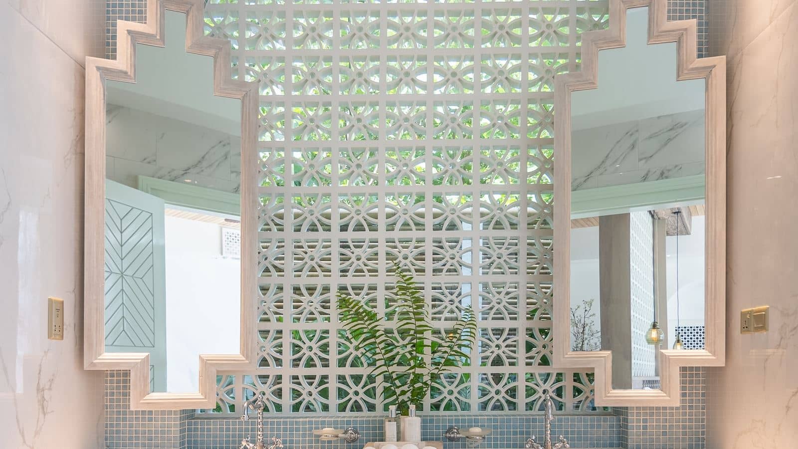 rooms-beach-pool-suite