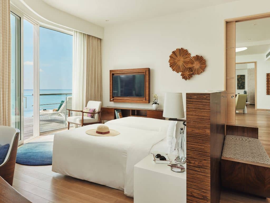 rooms-two-bedroom-water-residence-with-pool
