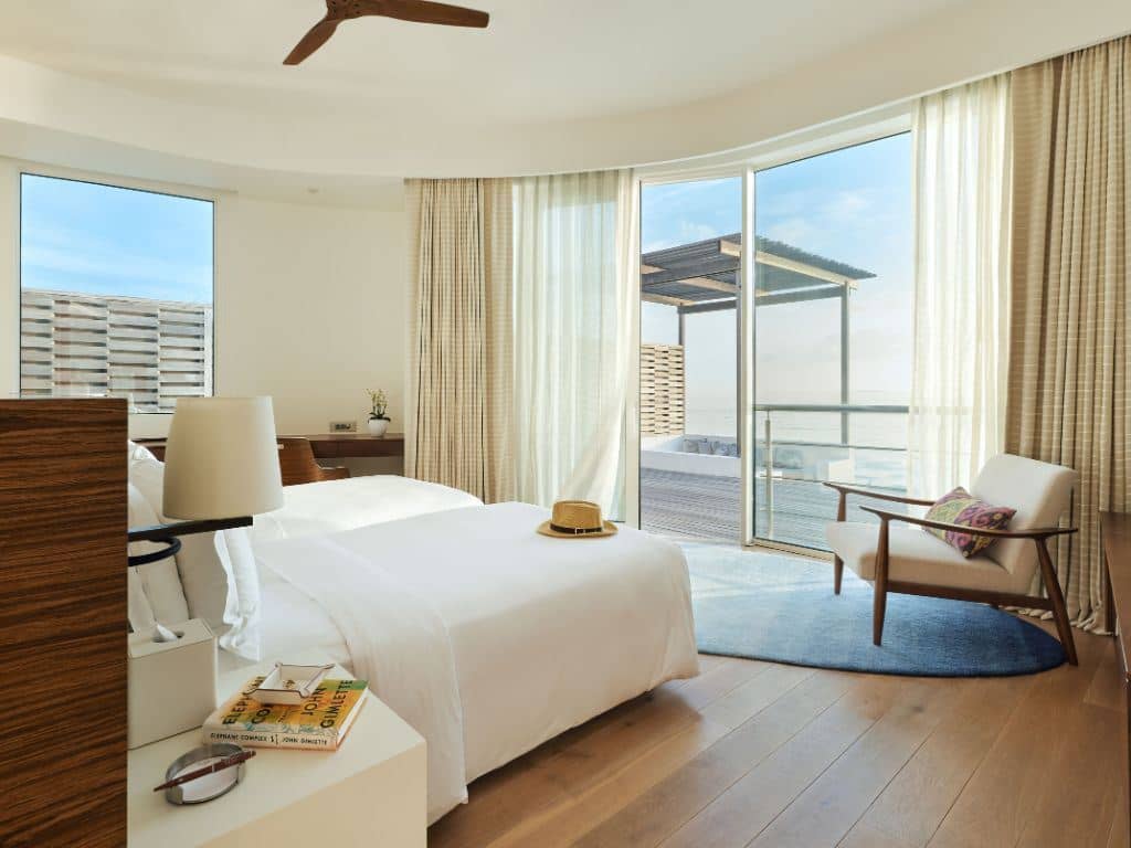 rooms-two-bedroom-water-residence-with-pool