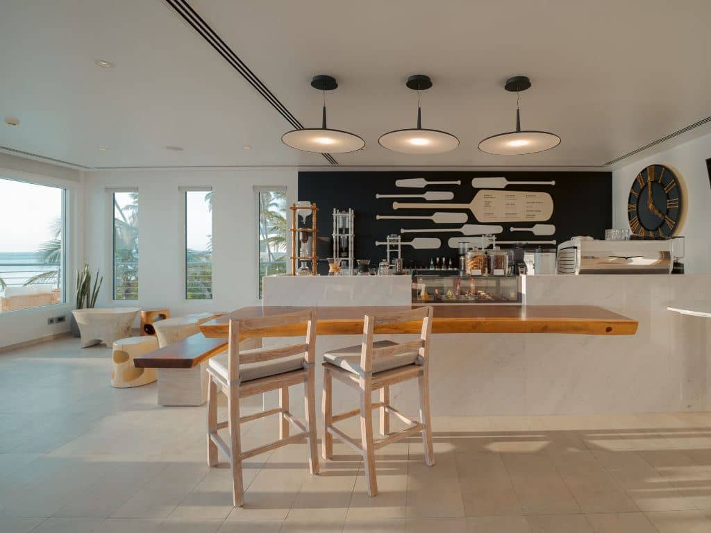 restaurants-cafe-lounge