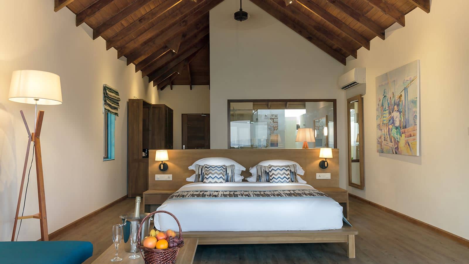 rooms-water-villa