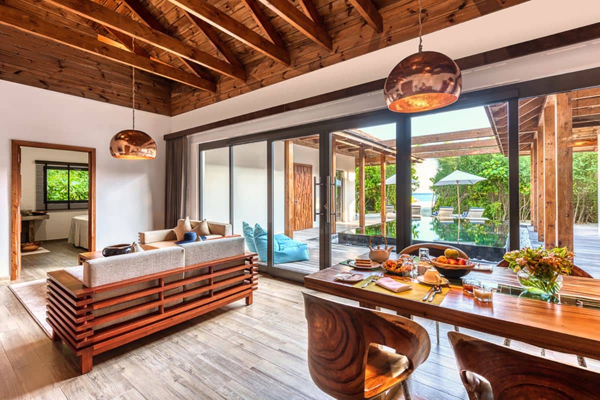 rooms-fourbedroom-beach-pool-residence