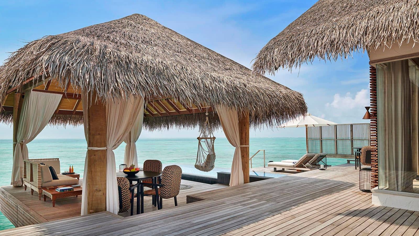 rooms-two-bedroom-sunset-water-villa-with-pool