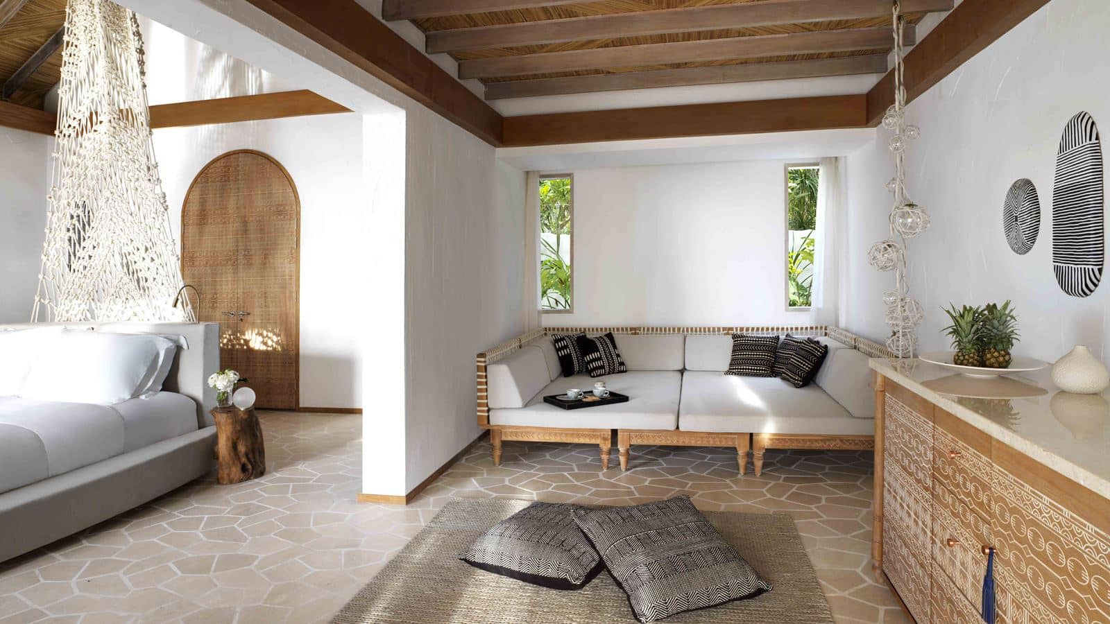 rooms-sunrise-deluxe-beach-villa-with-pool