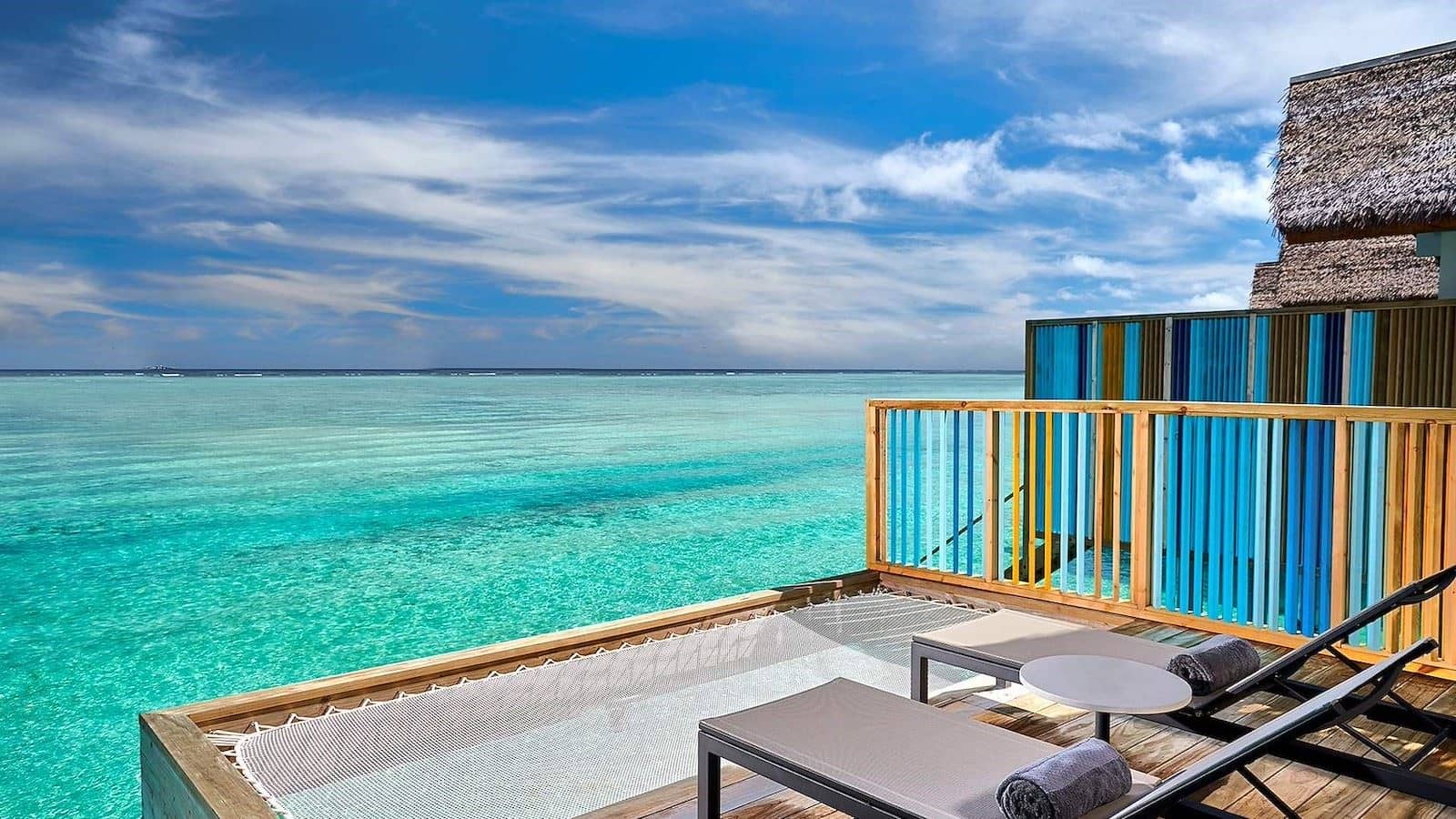 rooms-platinum-overwater-villa--twin