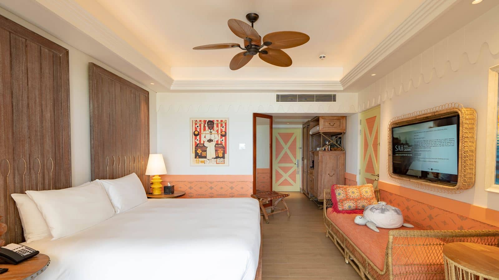 rooms-beach-room-wiith-pool