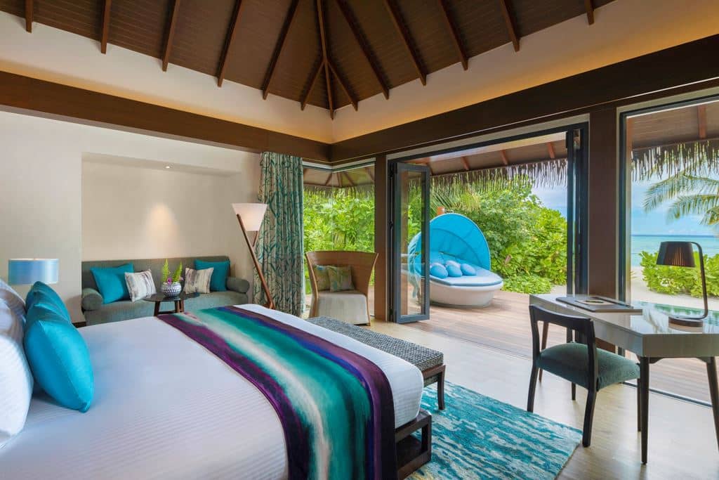 rooms-beach-villa