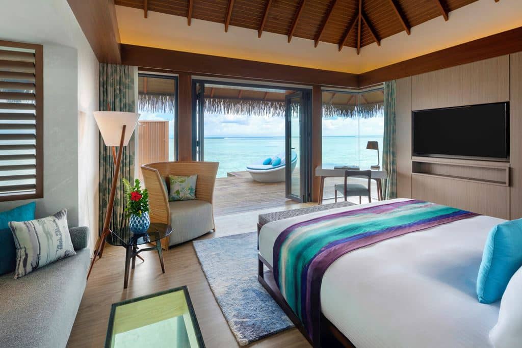 rooms-ocean-pool-villa