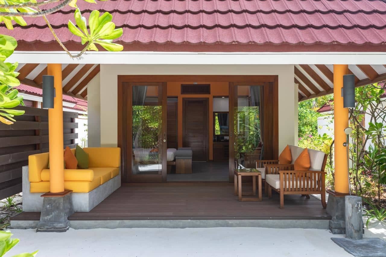 rooms-sunrise-beach-villa