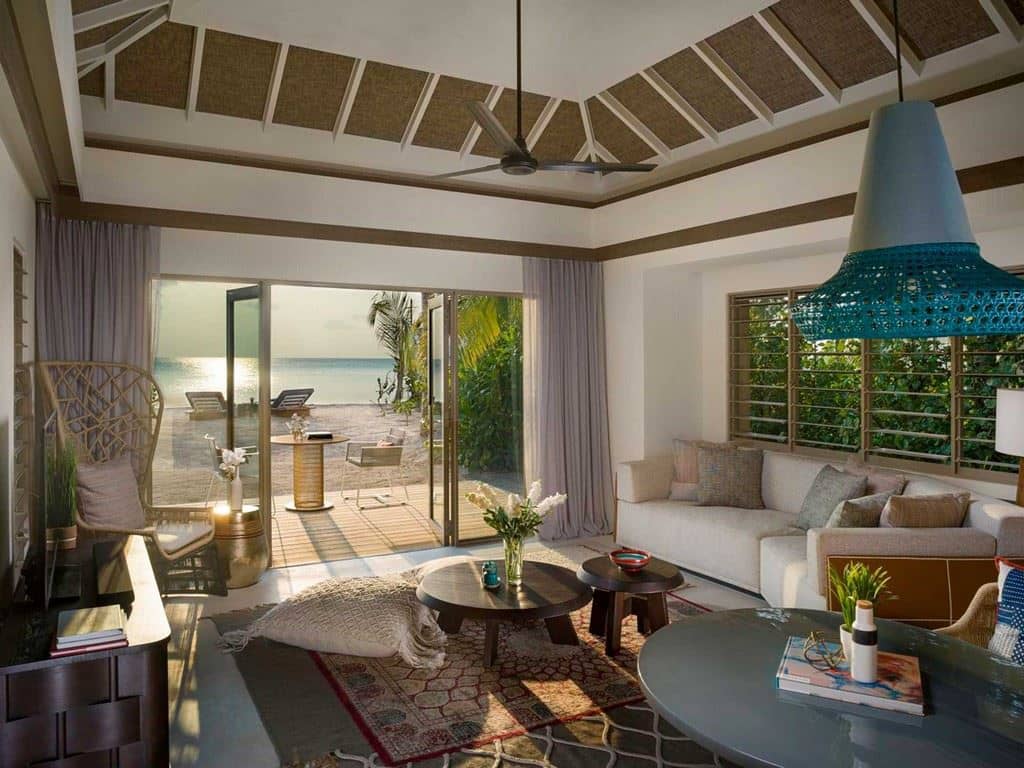 rooms-one-bedroom-beach-pool-villa