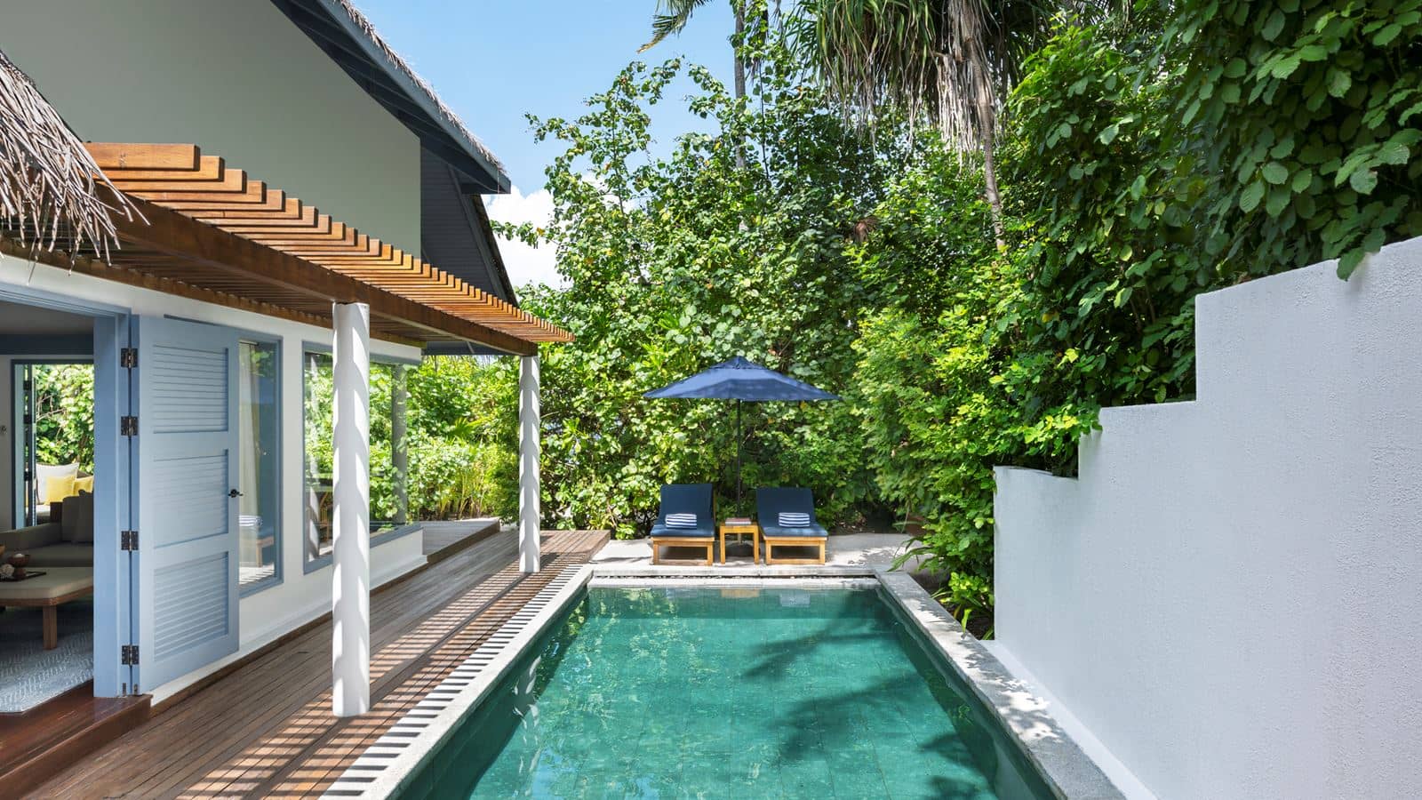 rooms-beach-pool-villa-1br
