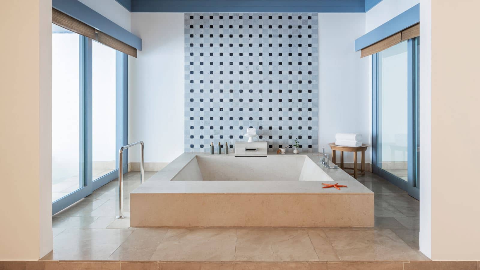 rooms-beach-pool-villa-1br