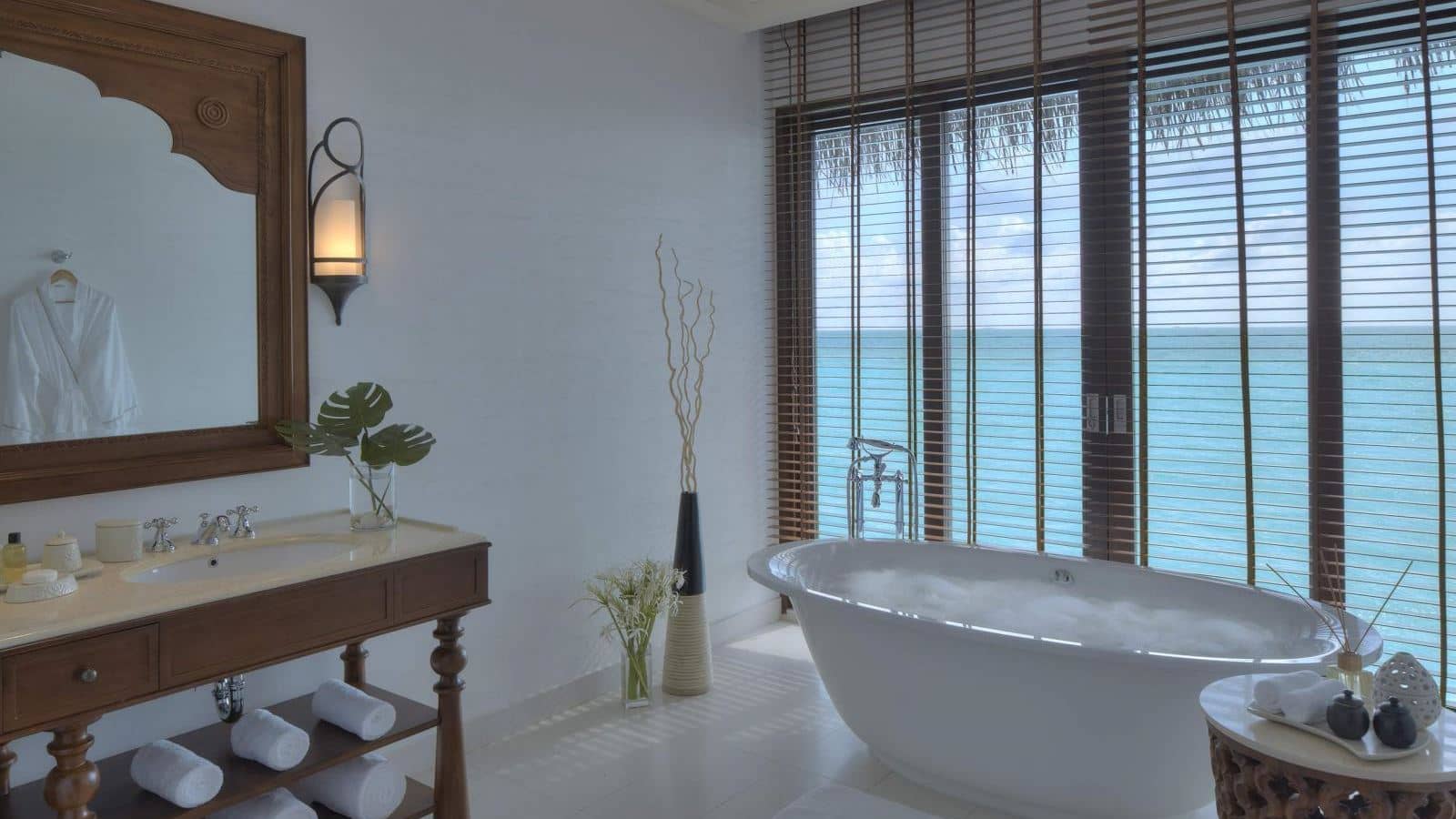 rooms-water-villa