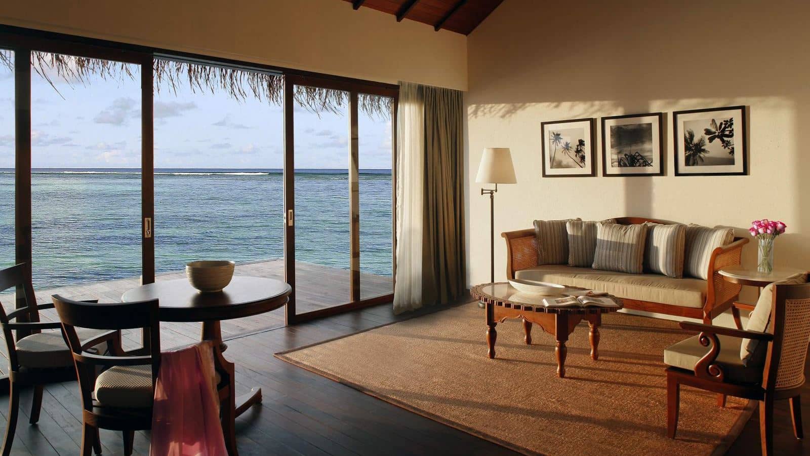 rooms-water-villa
