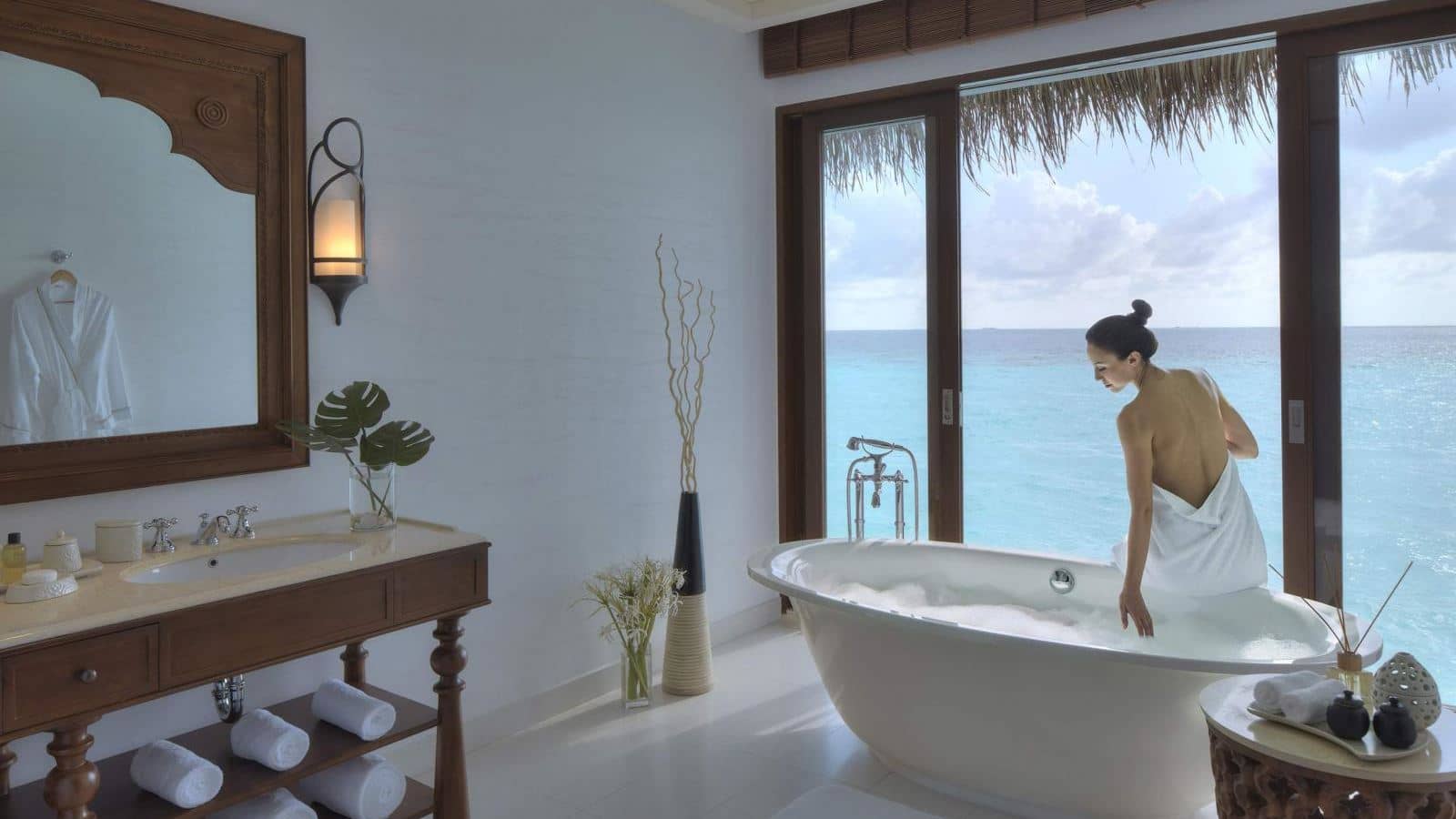 rooms-water-villa