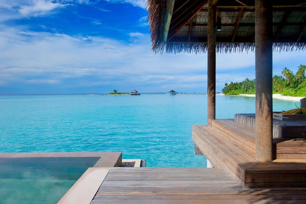rooms-water-villa