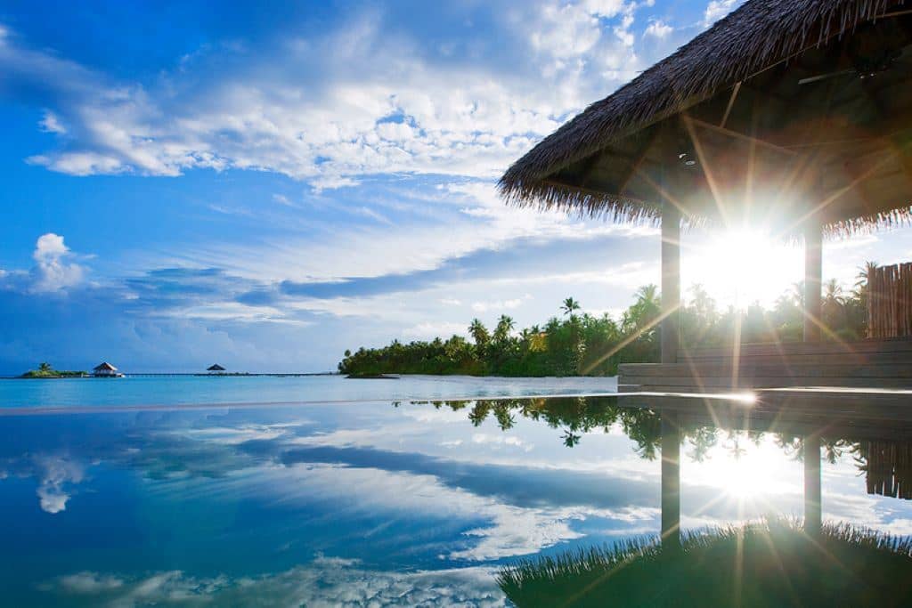 rooms-water-villa