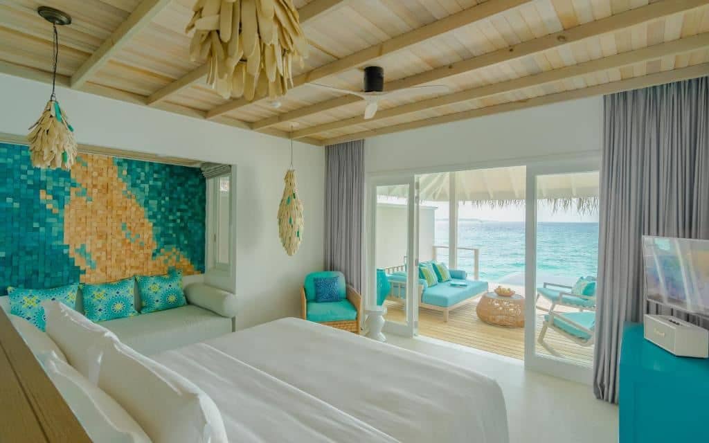 rooms-ocean-pool-villa