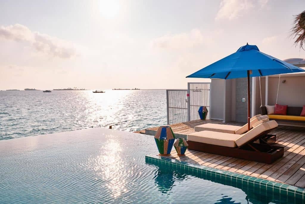 rooms-two-bedroom-water-villa-with-pool