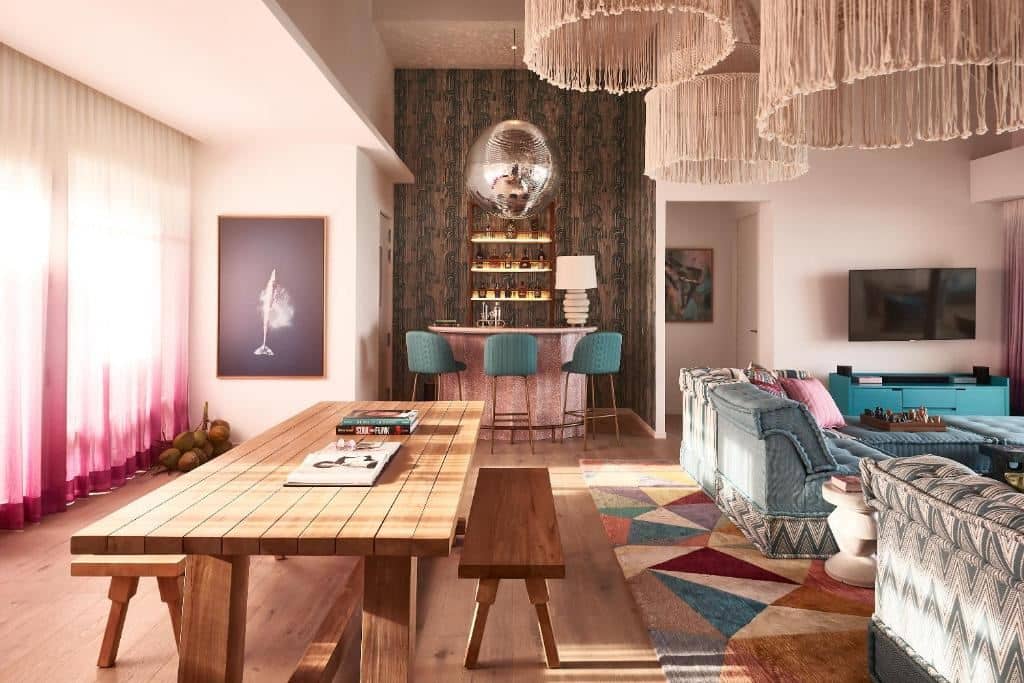 rooms-two-bedroom-rockstar-villa