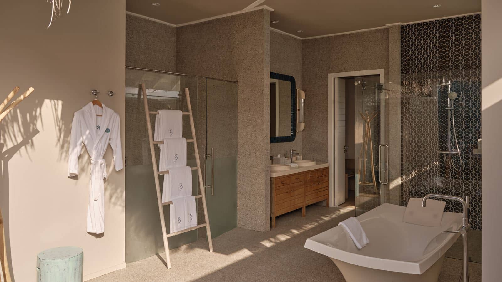 rooms-two-bedroom-rockstar-villa